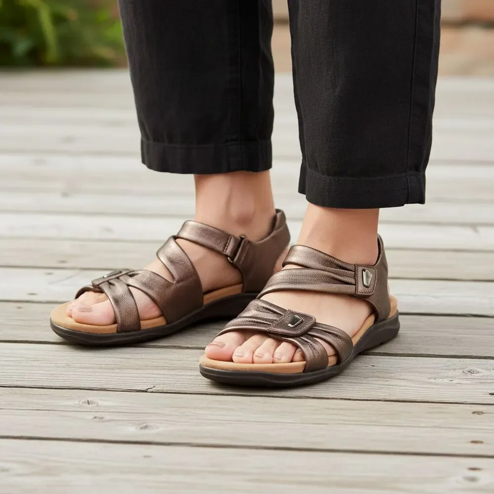 Clarks Kitley Ave Sandals Womens 8.5 Strappy Slingback Bronze Leather